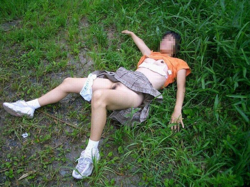 【レイプ事後画像】これが本物のヤリ捨て女ｗｗｗレイプ被害に遭った女の事後がアウト過ぎるｗｗｗｗ その4