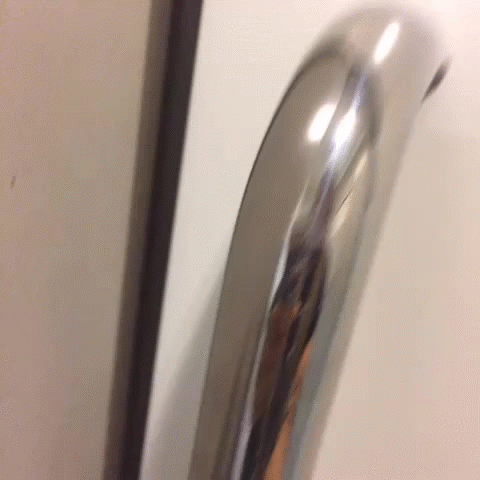 【おふざけVINE】これが本物のションベン臭い女！女友達のトイレに突撃するリア充のおふざけエロVINEをGIF画像にしたから保存しとけよｗｗｗ その5