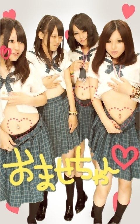 【おふざけプリクラエロ画像】ちょｗビッチばっかｗｗｗリア充ギャルたちのおふざけプリクラにちょっとムラムラするｗｗｗ その9