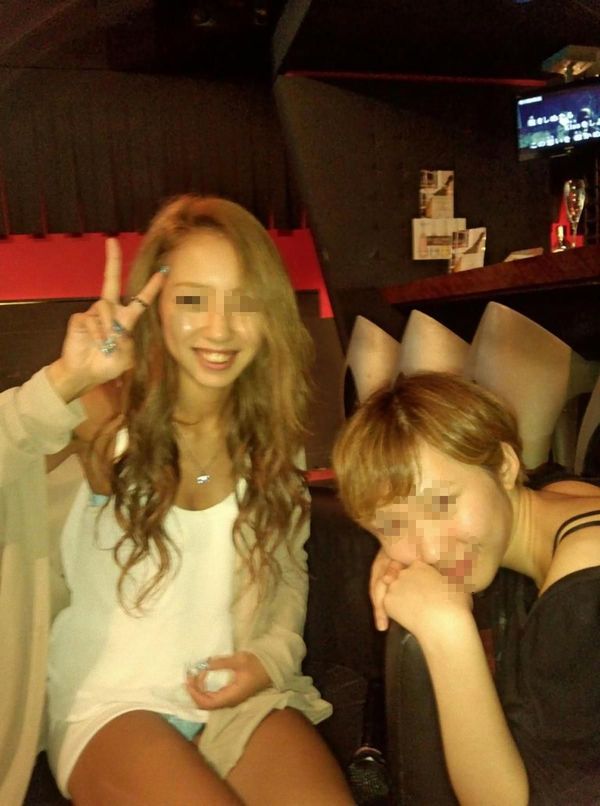 【キャバ嬢エロ画像】安キャバだと正月休みもないからなｗｗｗ酔っ払った安キャバの女がぐぅエロｗｗｗ その7