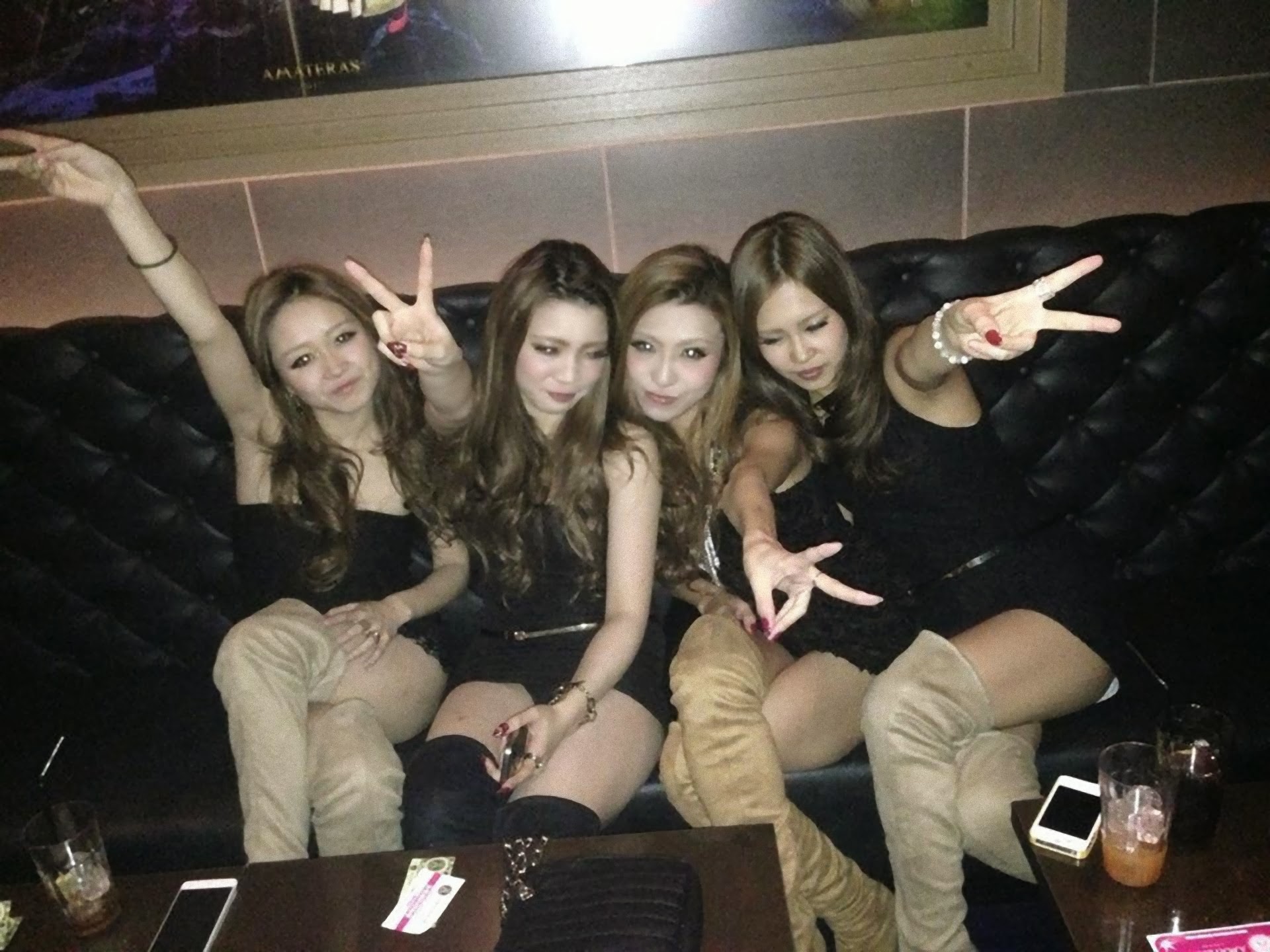 【キャバ嬢エロ画像】安キャバだと正月休みもないからなｗｗｗ酔っ払った安キャバの女がぐぅエロｗｗｗ その15